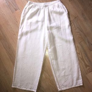 White flax shorts